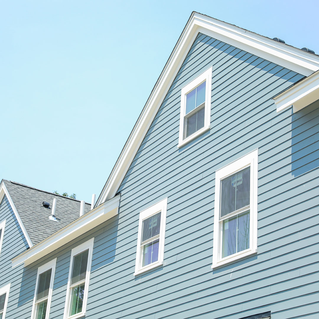 Installing vinyl siding on homes in Rochester & Buffalo, NY