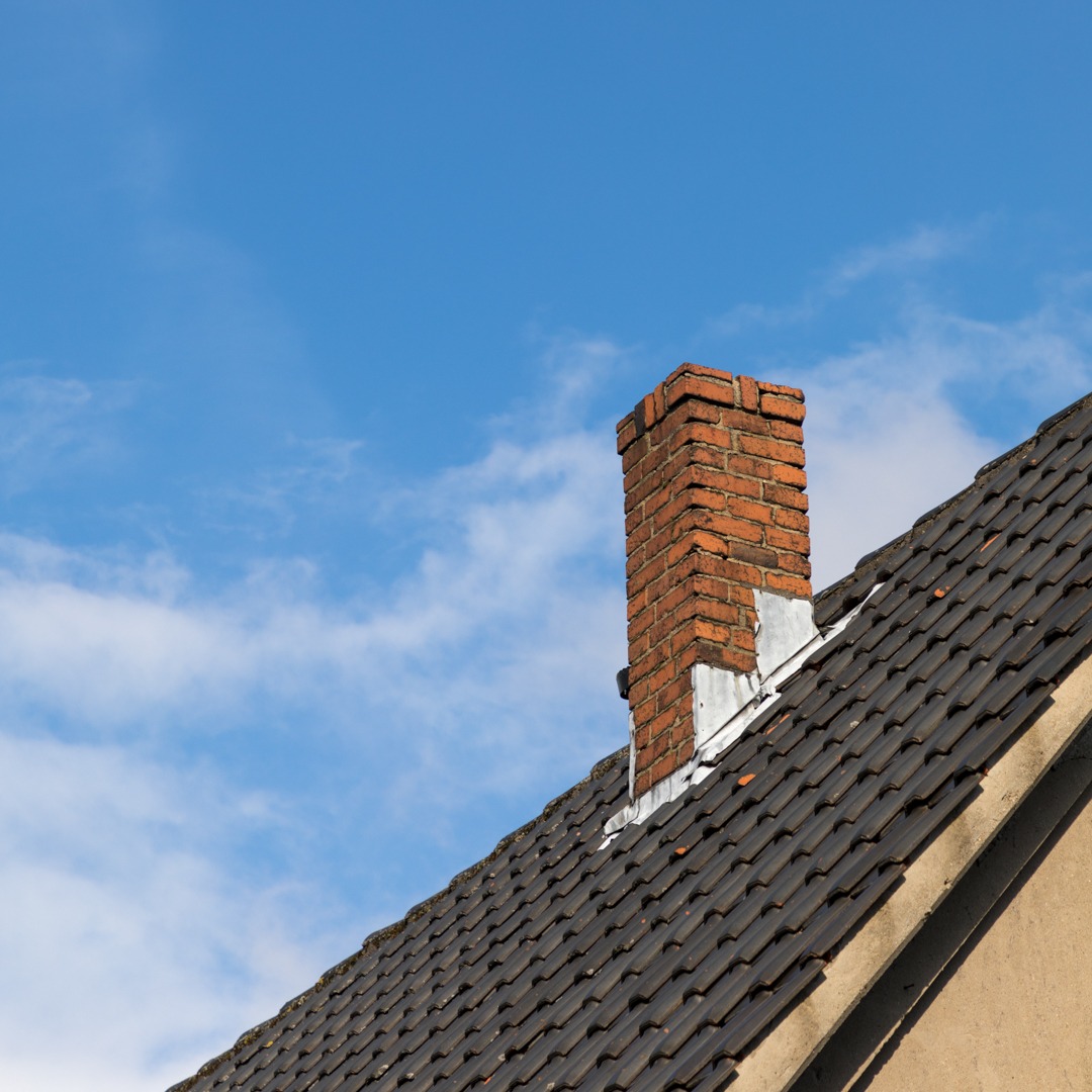 Repairing leaky chimneys and more in East Rochester, NY